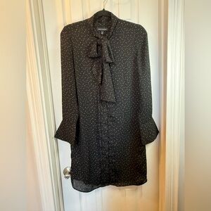 Banana Republic shirt dress, polka dot, neck tie, loose fit Size XS